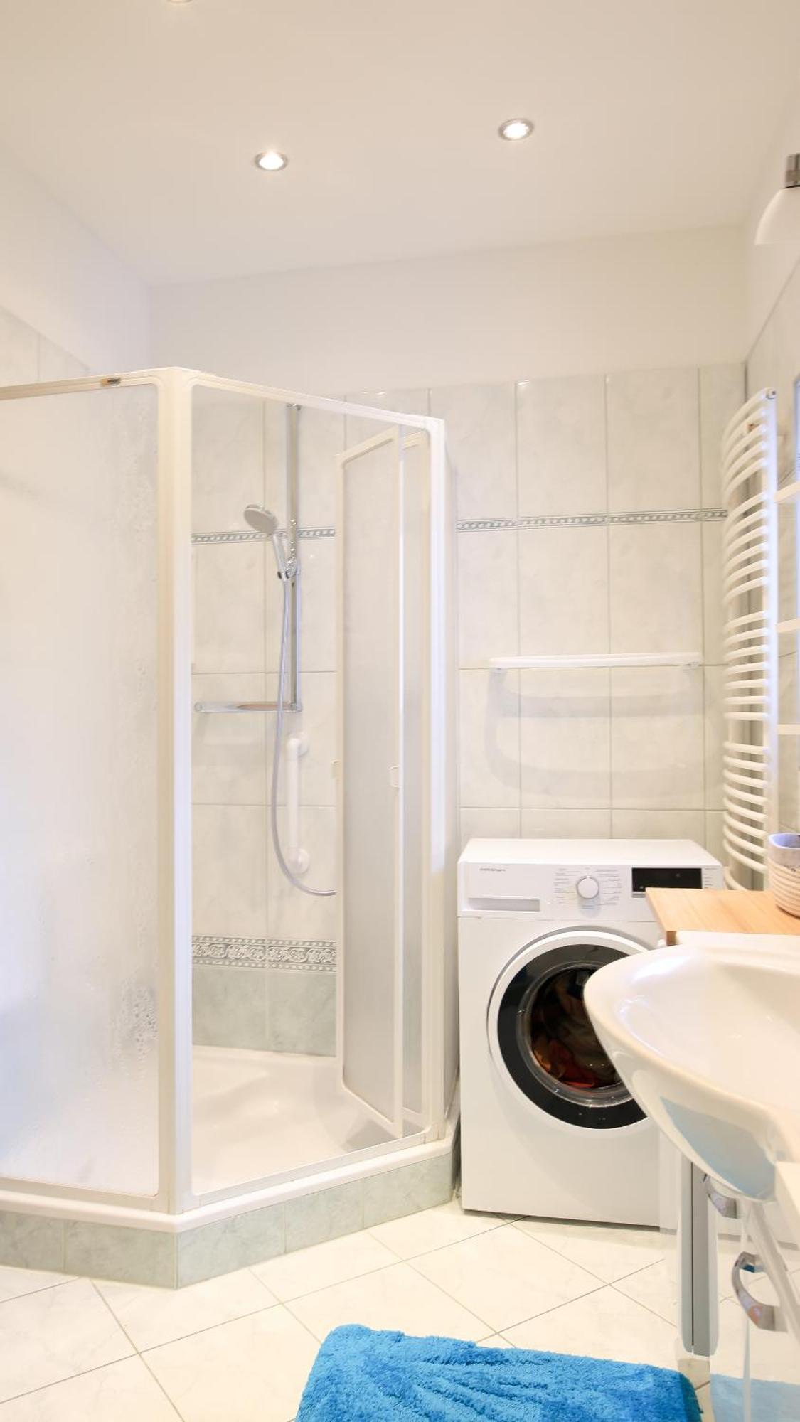 Zwei Schlafzimmer Ferienapartment Anna Am Stubenbergsee Inklusive Vier E-Bikes Bagian luar foto