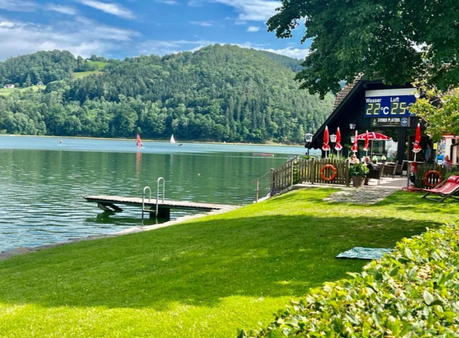 Zwei Schlafzimmer Ferienapartment Anna Am Stubenbergsee Inklusive Vier E-Bikes Bagian luar foto